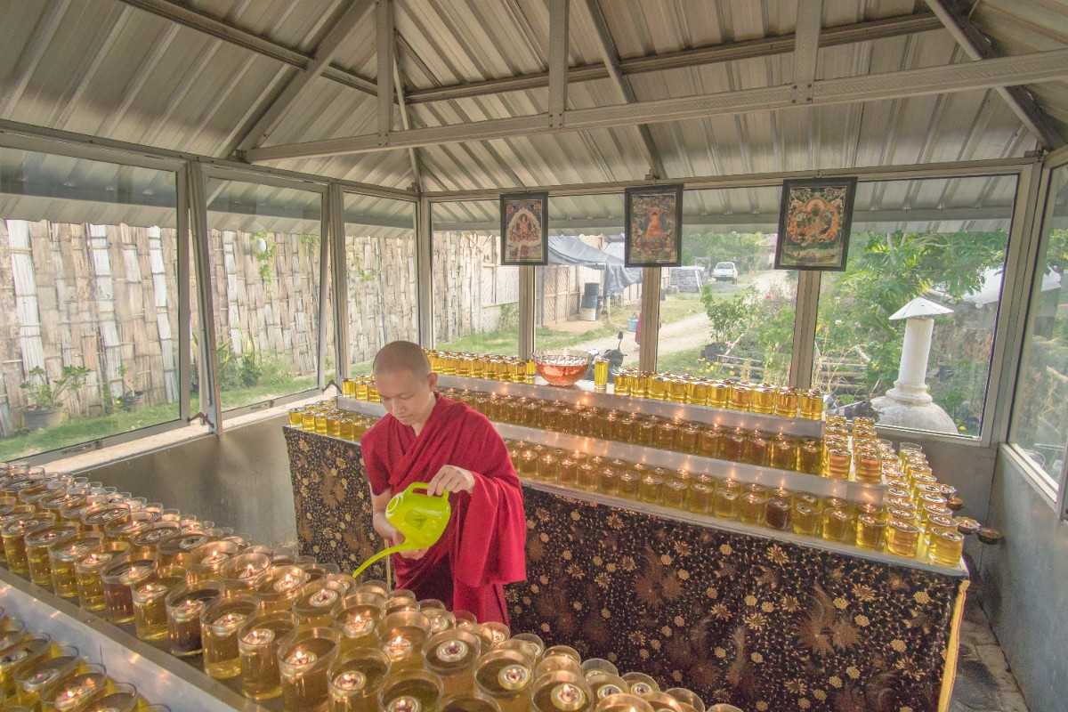 Doa dedikasi kepada donatur akan dilakukan setelah penyalaan.